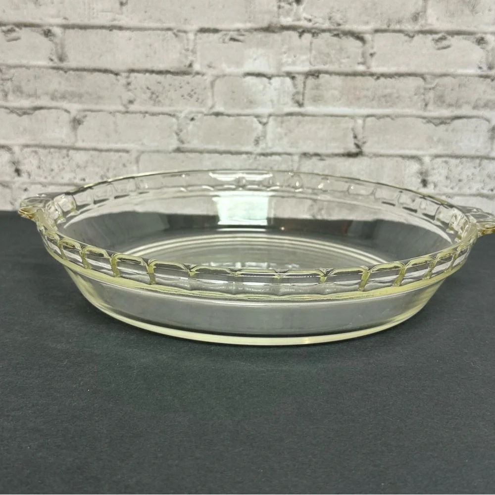 Pyrex Scalloped Edges Corning NY USA 10in Pie Clear Deep Dish Ovenware #229 VTG